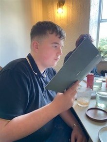 M O 11657 Gsx27hf490p5b8cq30g5xj7595dyamr7